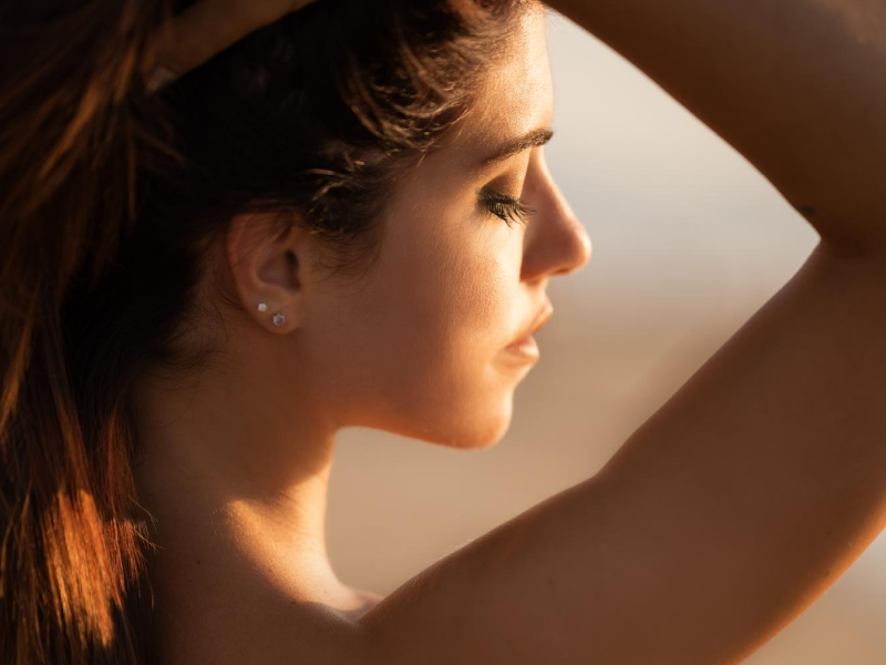 Bronzage progressif : la nouvelle génération de sérums qui sublime la peau sans soleil